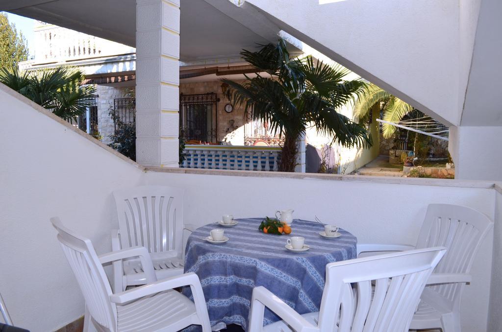 Apartments La Playa Pula Exterior foto